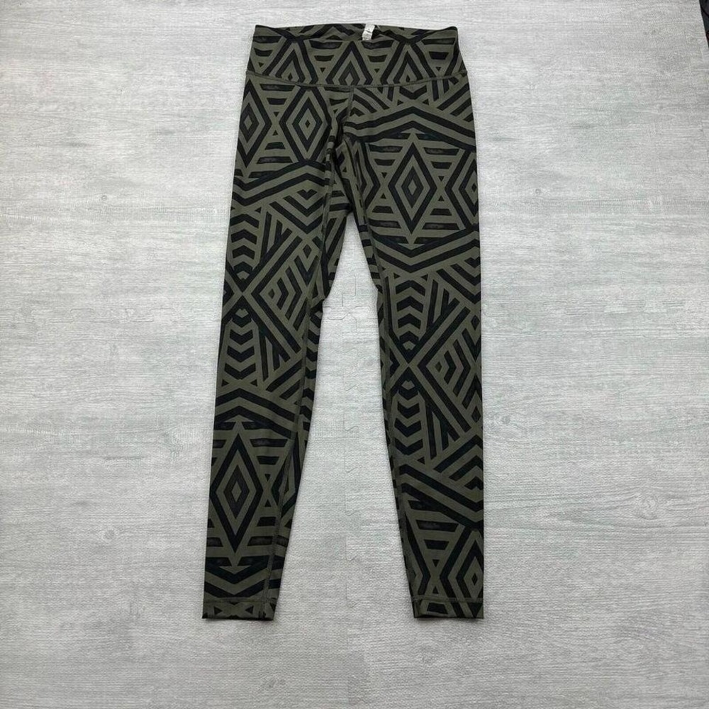 Lululemon Wunder Under Pant Womens 8 Full On Luxtreme Roll Down Chevron Shuffle